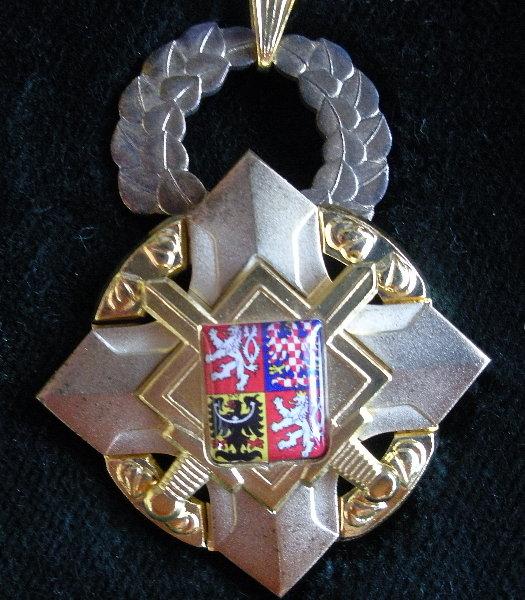 Kříž obrany státu